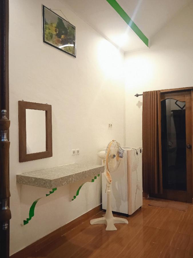 Yayan Bungalow 길리 아이르 외부 사진